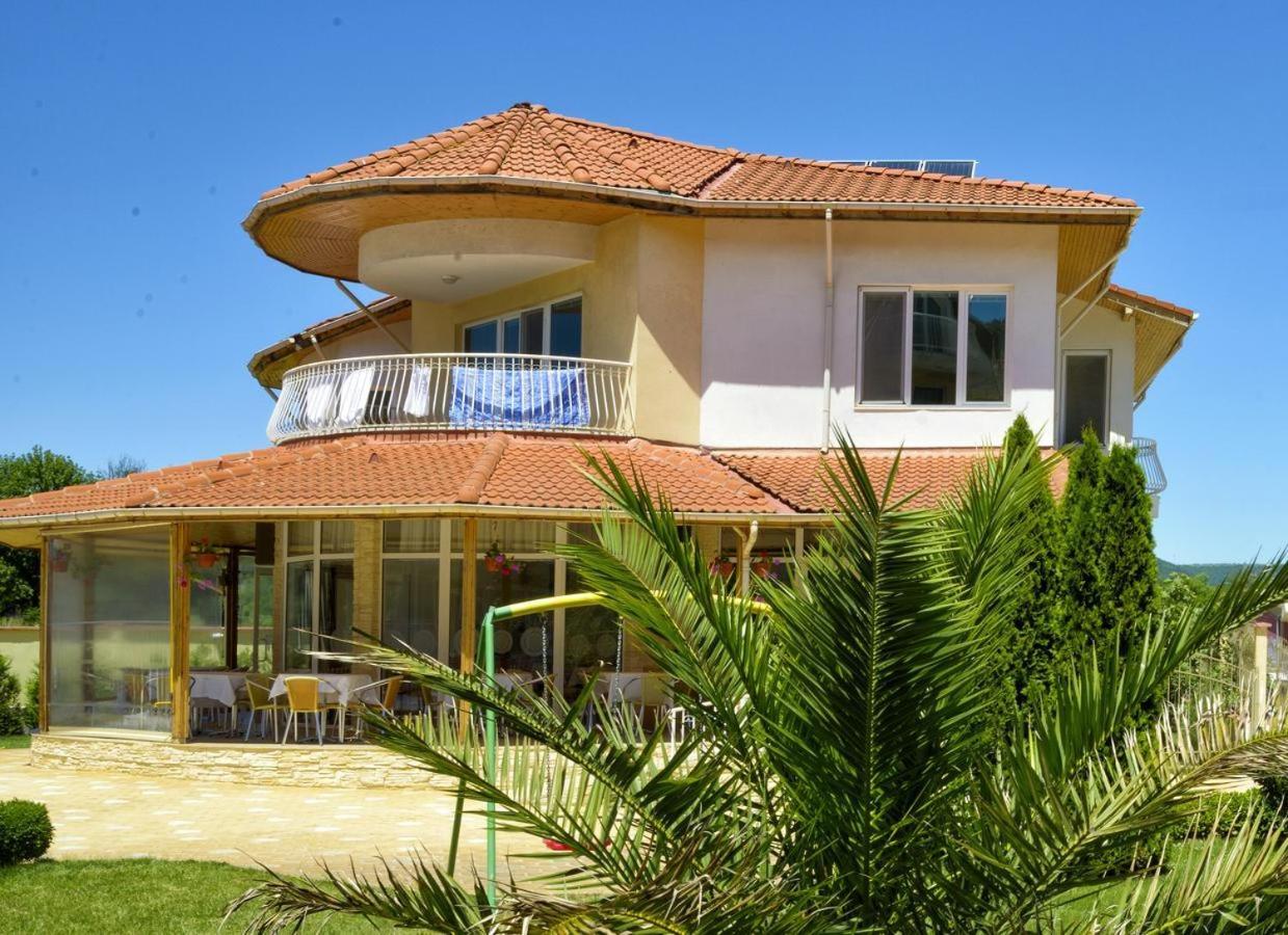 Александра Палас Kranevo Exterior photo